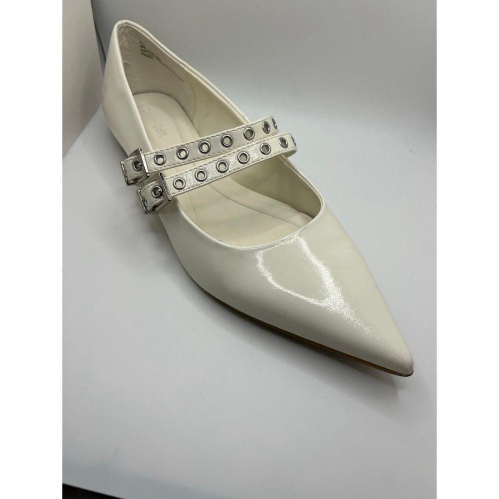 Women's Open Edit White Pointed Toe Flats with Silver Buckles Size 8.5